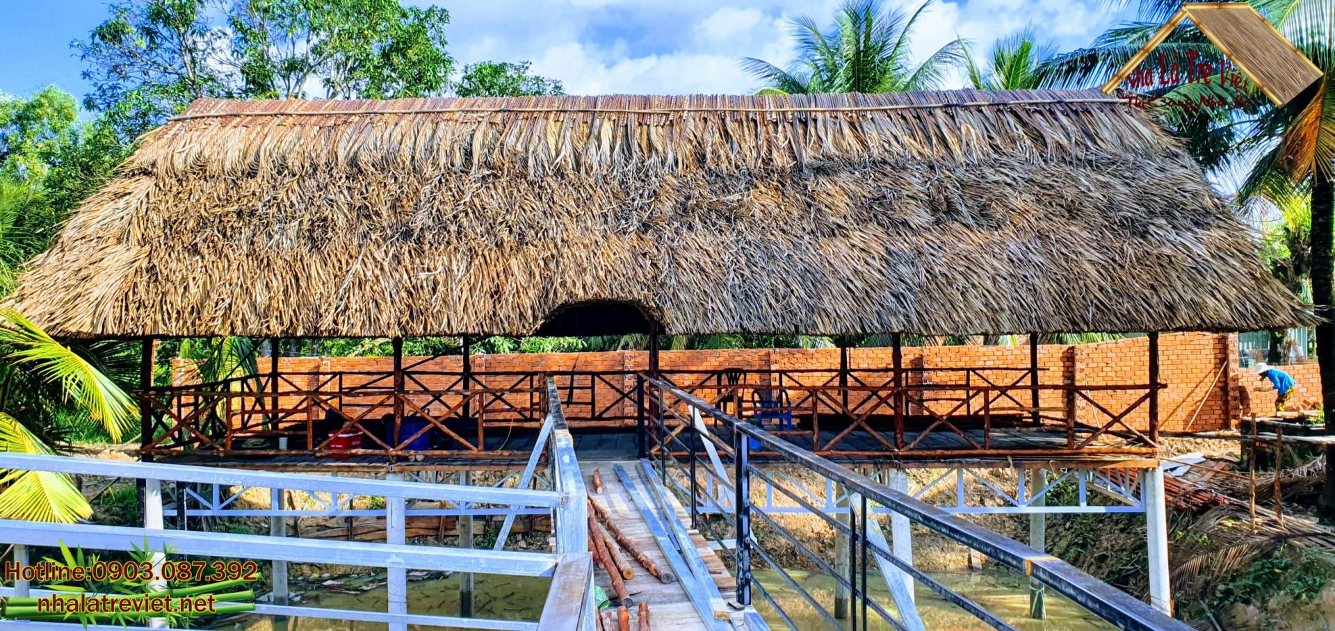 nhà tre mái lá cỏ tranh